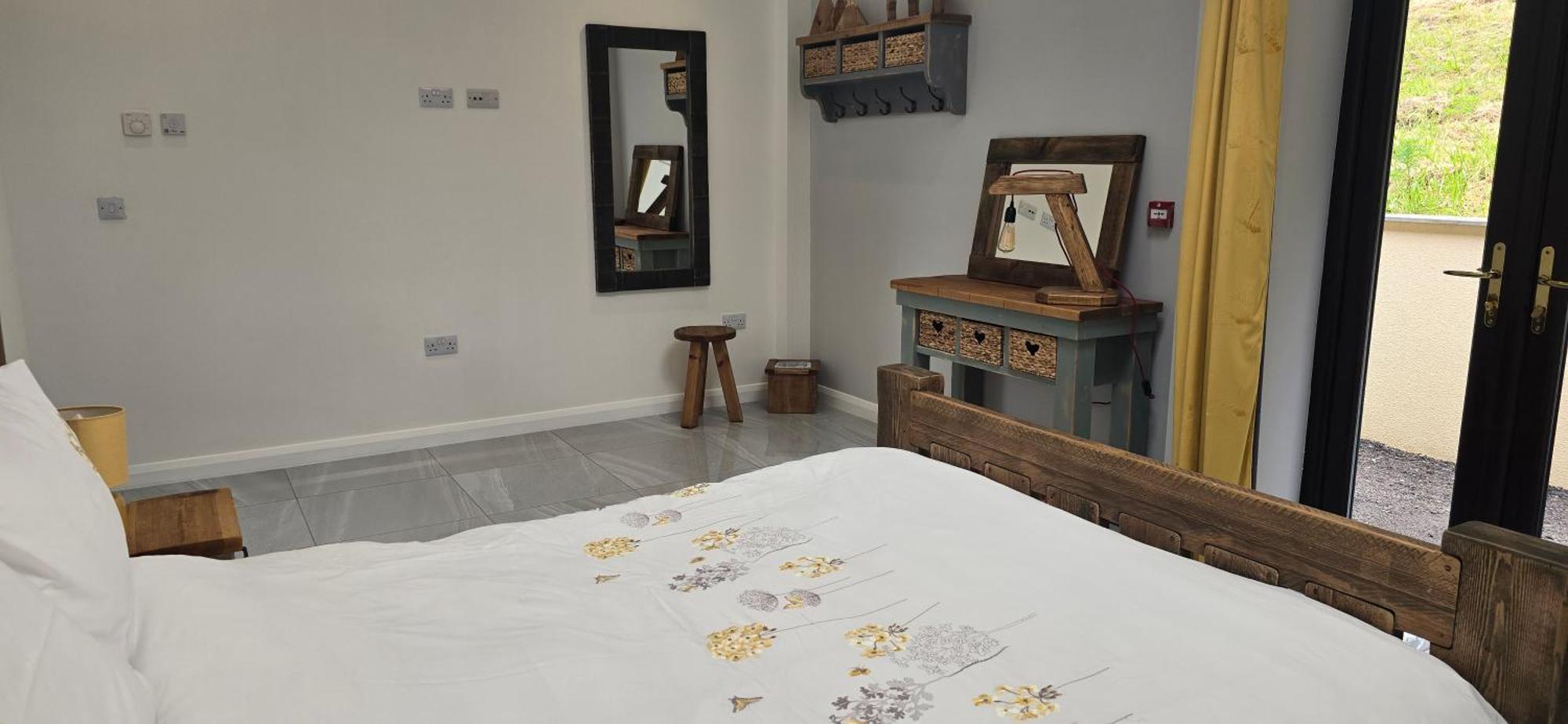 The Old Mountain Stables Caerllwyn Ganol Farm Apartment Newport  Bilik gambar